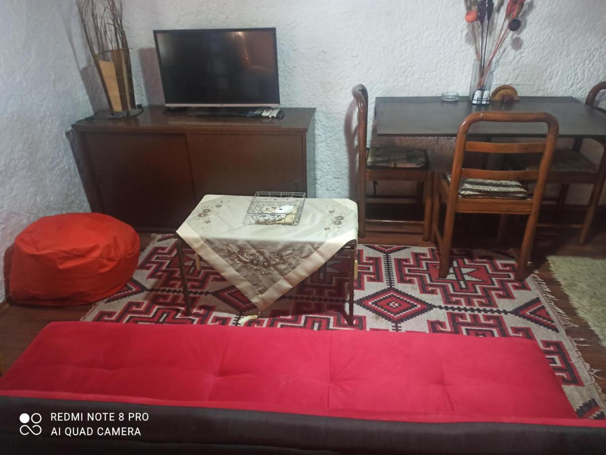 Forestrock Studio For Sale Too Sparte Extérieur photo