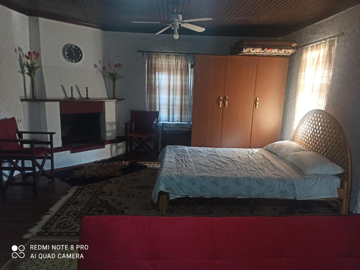 Forestrock Studio For Sale Too Sparte Extérieur photo