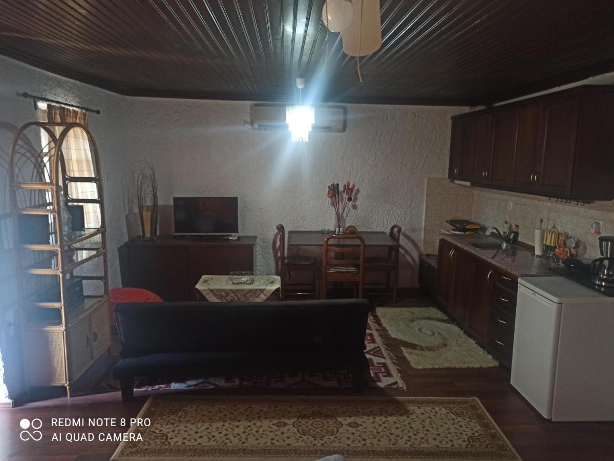 Forestrock Studio For Sale Too Sparte Extérieur photo